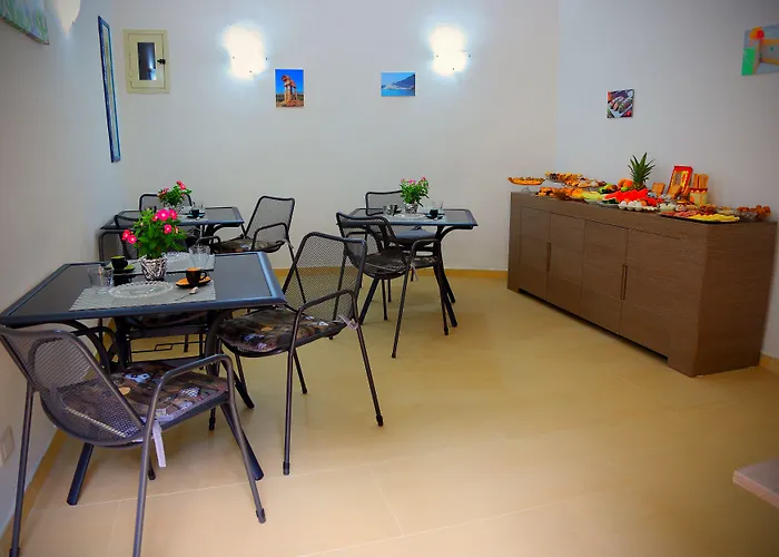 Il Melograno Antico Con Terrazza E Giardino Bed & Breakfast 3*