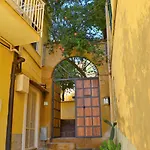 Panzió Il Melograno Antico Con Terrazza E Giardino