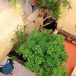 Panzió Il Melograno Antico Con Terrazza E Giardino
