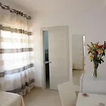 Il Melograno Antico Con Terrazza E Giardino Panzió 3*