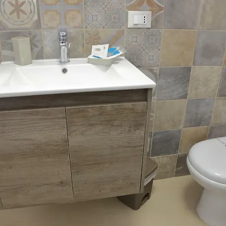 Il Melograno Antico Con Terrazza E Giardino Отель типа 